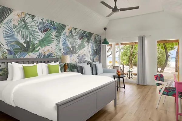 Lagoon Beach Villa