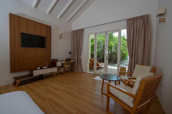Deluxe Beach Bungalow