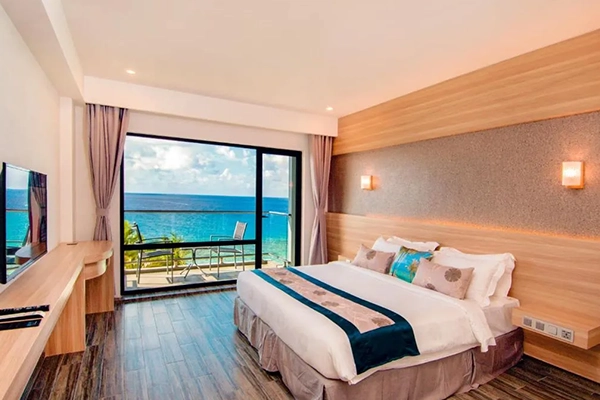 Super Deluxe Room with Balcony and Ocean View