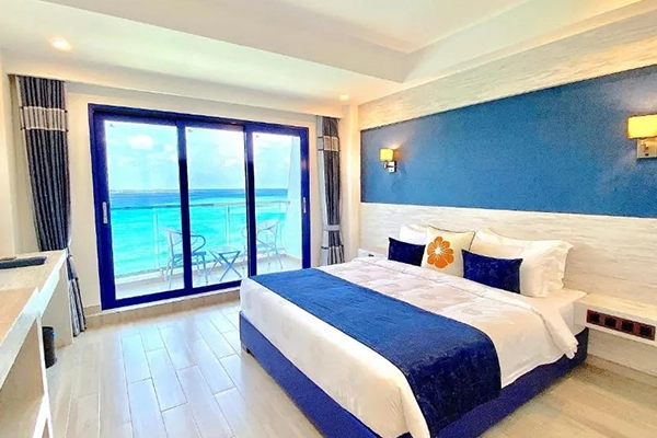 Deluxe Family Room Seaview with Balcony